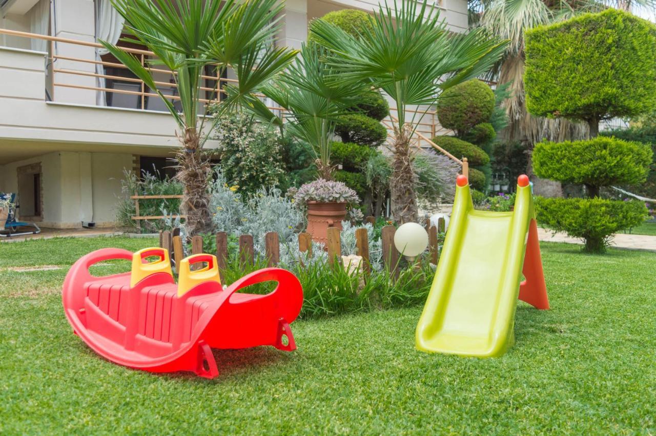 Family Resort In Nea Vrasna Exterior photo